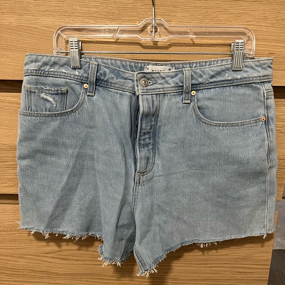 PAIGE Noella Relaxed Cut Off Shorts - Picture 2 of 5